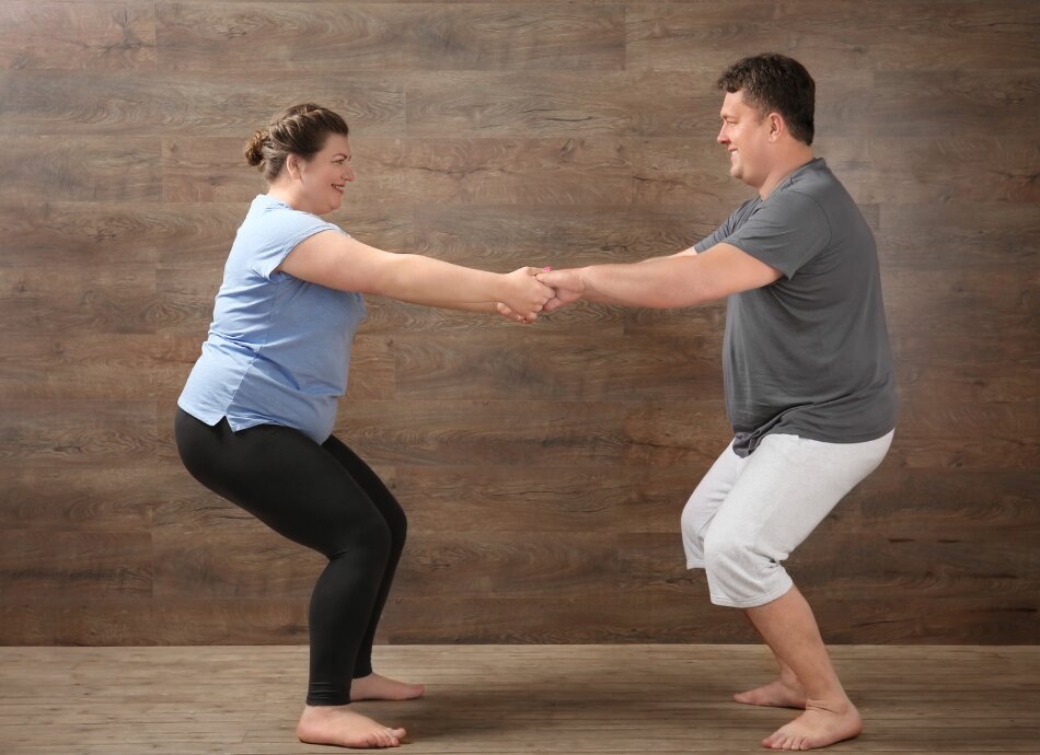 Overweight couple training canva 950x690
